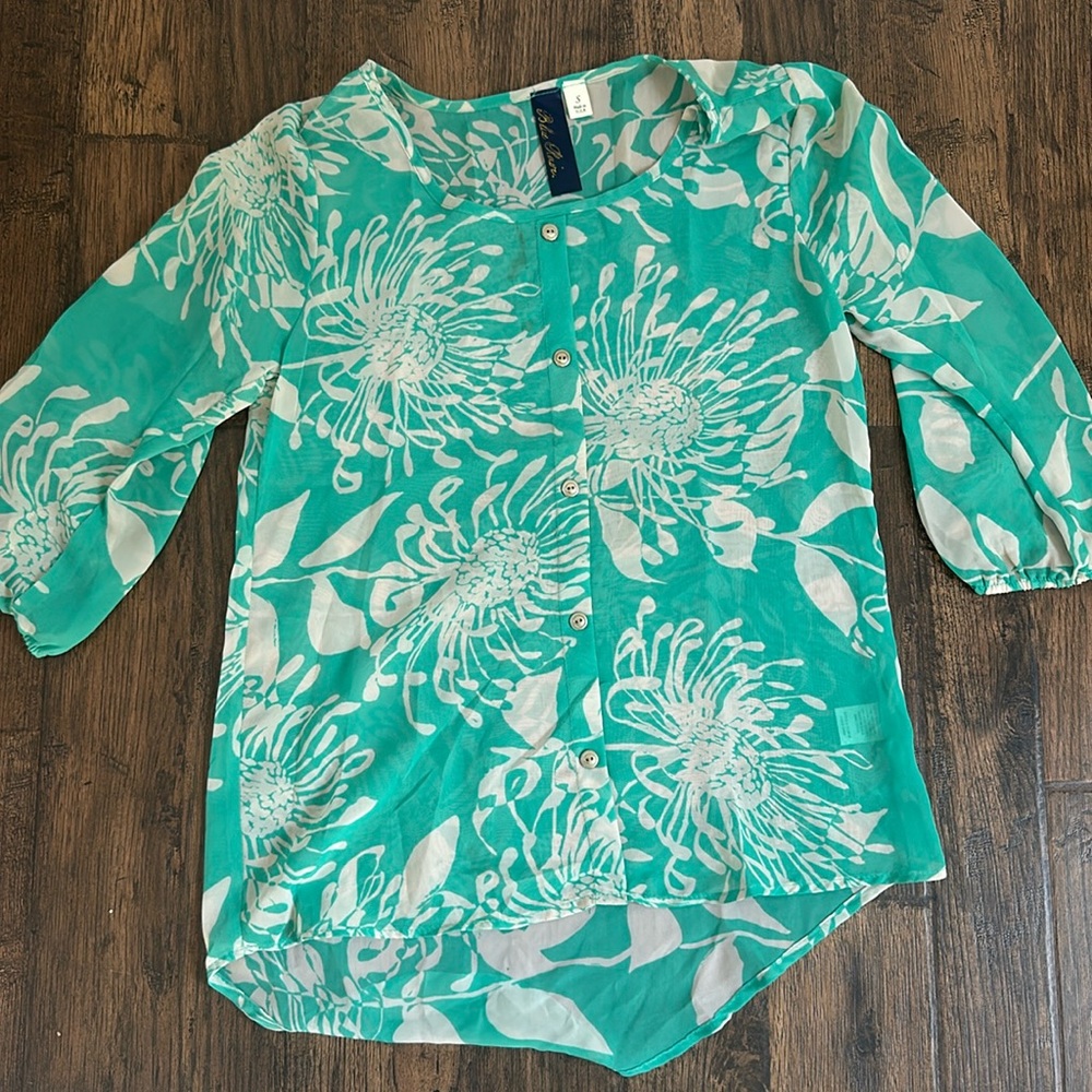 Floral top